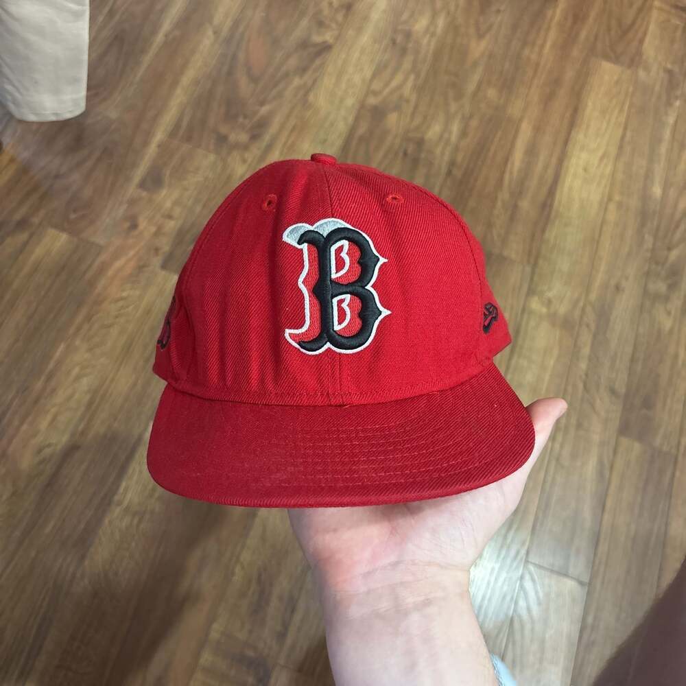 Boston Red Sox MLB Baseball Cap Red Hat Adult Adjustable